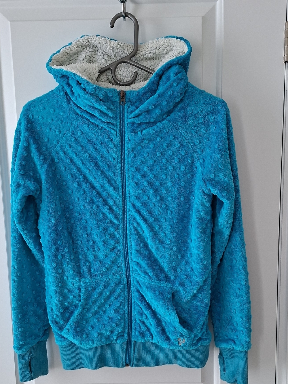 Triple Flip Minky Bubble Sherpa lined Blue Jacket size 14-16 year old